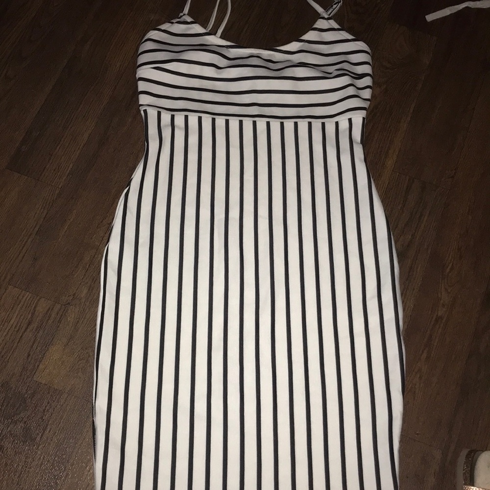 Striped fitted dress